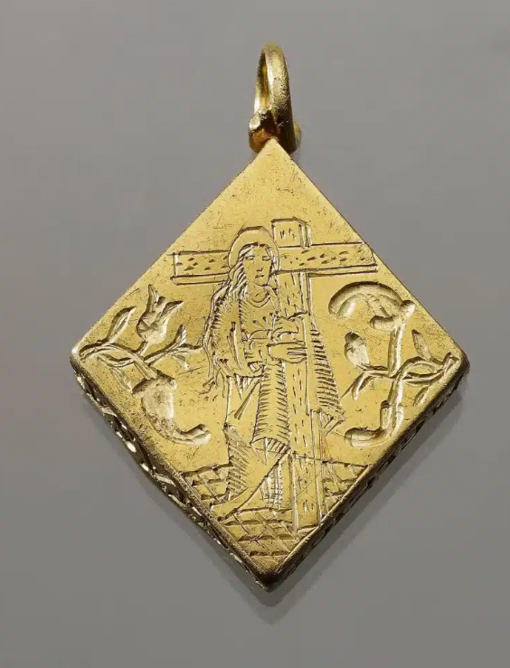 Pendant front found by boy in field in Essex